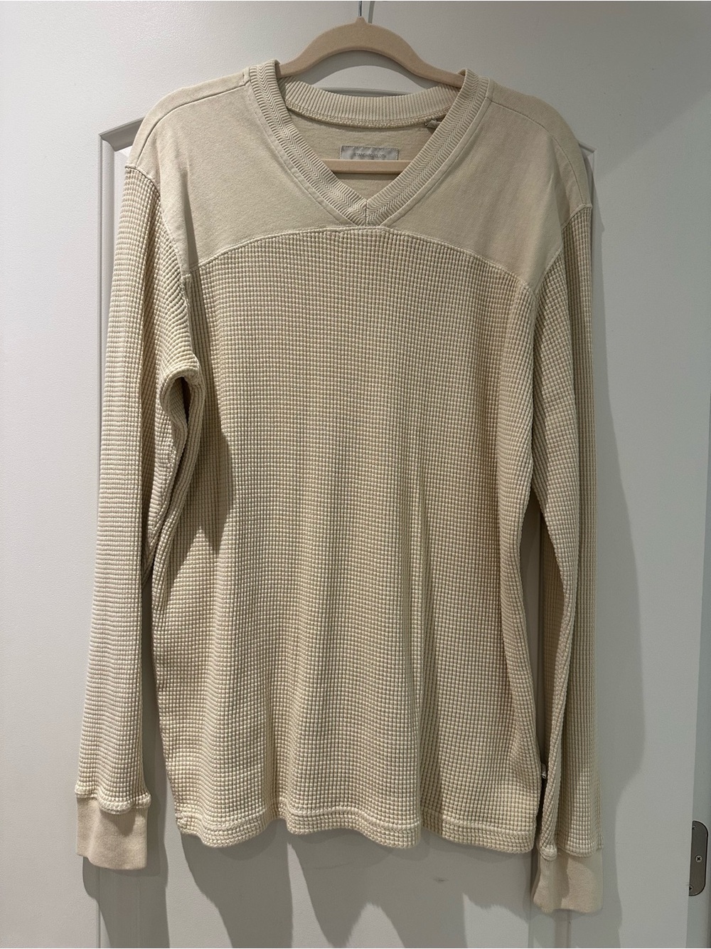 Classic V-Neck Waffle Knit Sweater in Cream